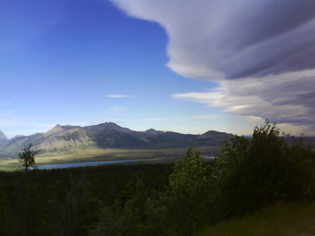 Alberta 130 Cloudy East and Sunny West side of rockies.JPG